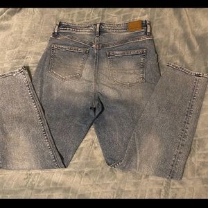 American Eagle Stretch Mom Jeans